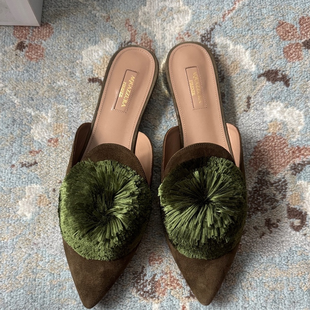 AQUAZZURA VELVET FLATS?!!!!
